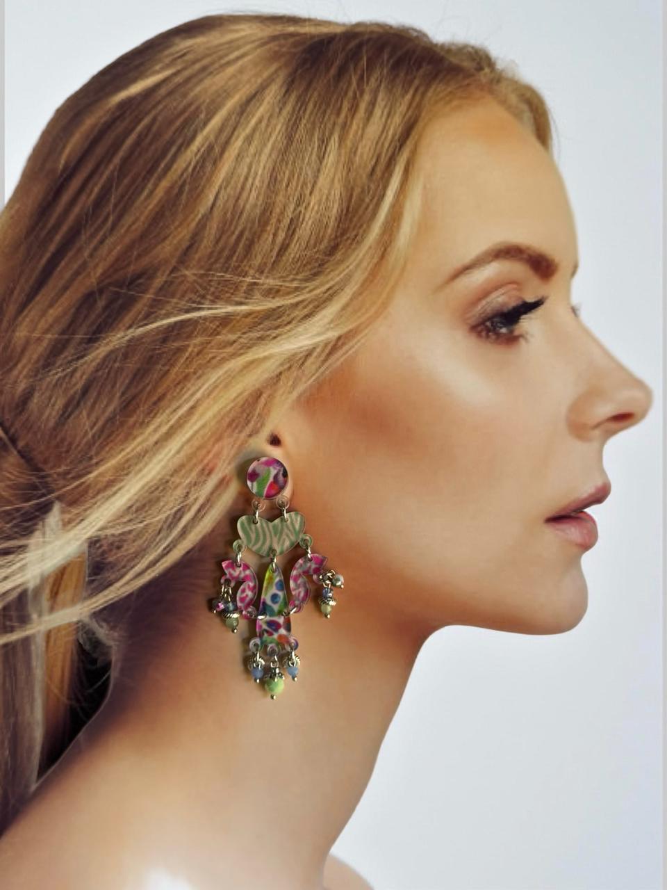 56012 - the CHANEL collection